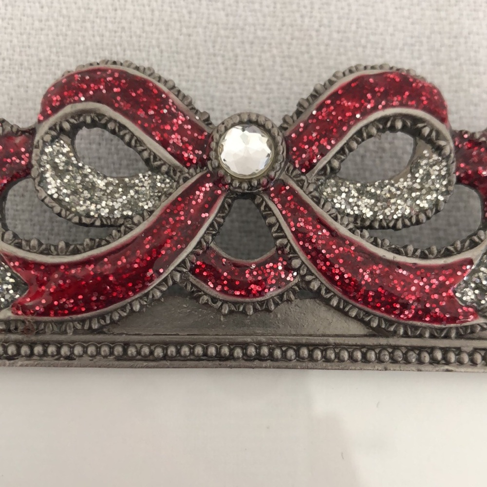 Elegant Silver and Red Picture Frame - Picture 5 of 13